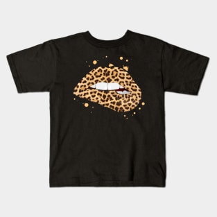 Cool Lips Bite Kiss Me Leopard Print Cheetah Kids T-Shirt